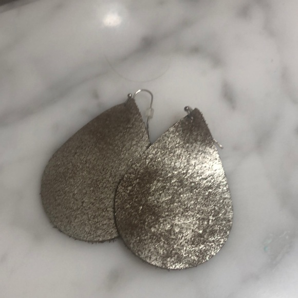 Silver leather drop earrings - Picture 1 of 1